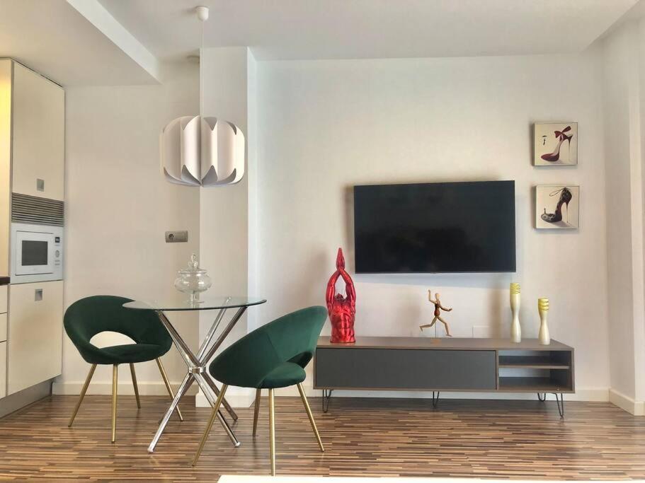 무르시아 Apartamento Centrico Con Plaza De Garaje Y Piscina 아파트 외부 사진